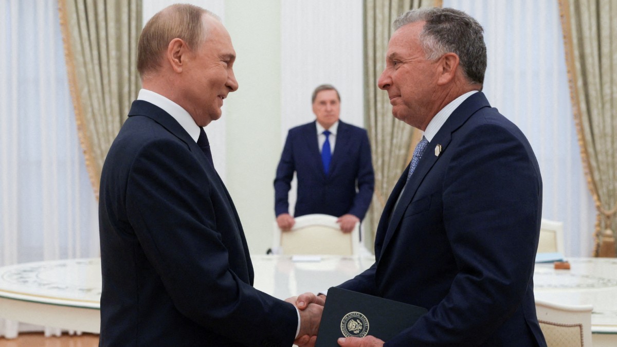 Steve Witkoff y Vladímir Putin en una reunión